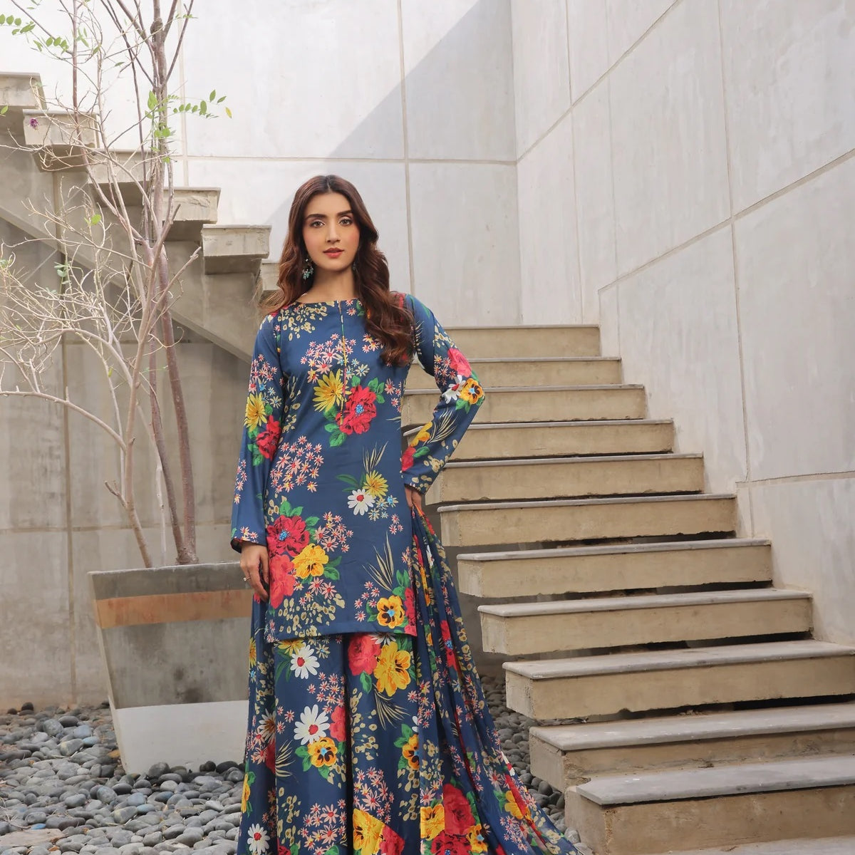 Three Piece Unstitched Breeze Lawn Suit for Women All Over Stylish Pri ...