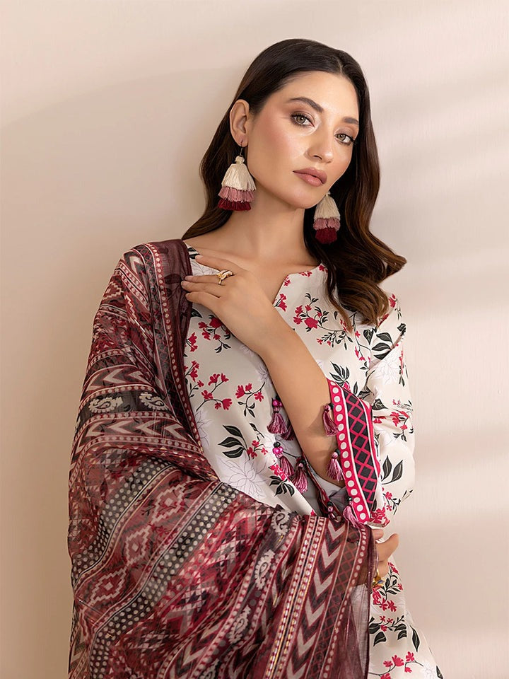 Three Piece Unstitched Breeze Lawn Suit for Women All Over Stylish Printed Breeze Lawn Fabric Summer Wear Collection – Random Article Ref VG-9014C – Premium Quality Design with Flowing  Breeze Lawn Dupatta and Matching Trouser